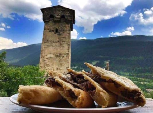 Guesthouse Kurdiani In Mestia Exterior foto