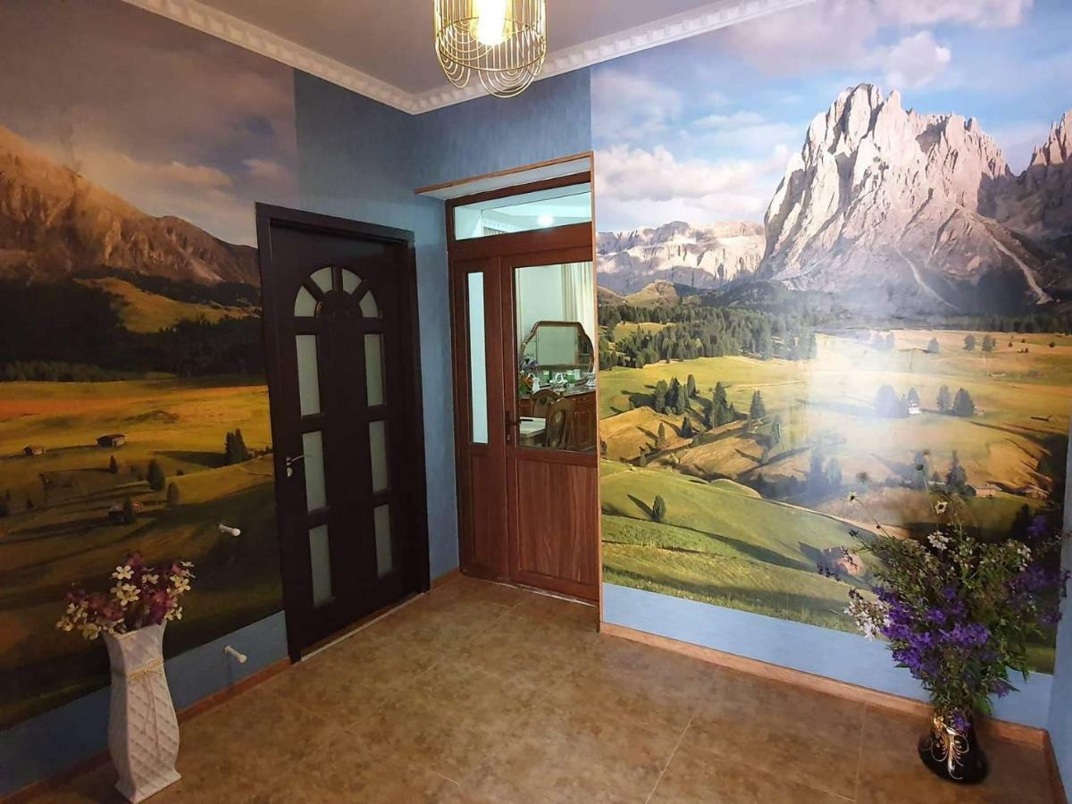 Guesthouse Kurdiani In Mestia Exterior foto